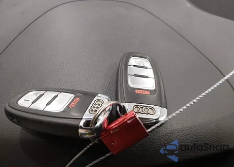 2010 Audi Q5 3.2 Premium from USA, damaged, VIN WA1LKAFP2AA059509